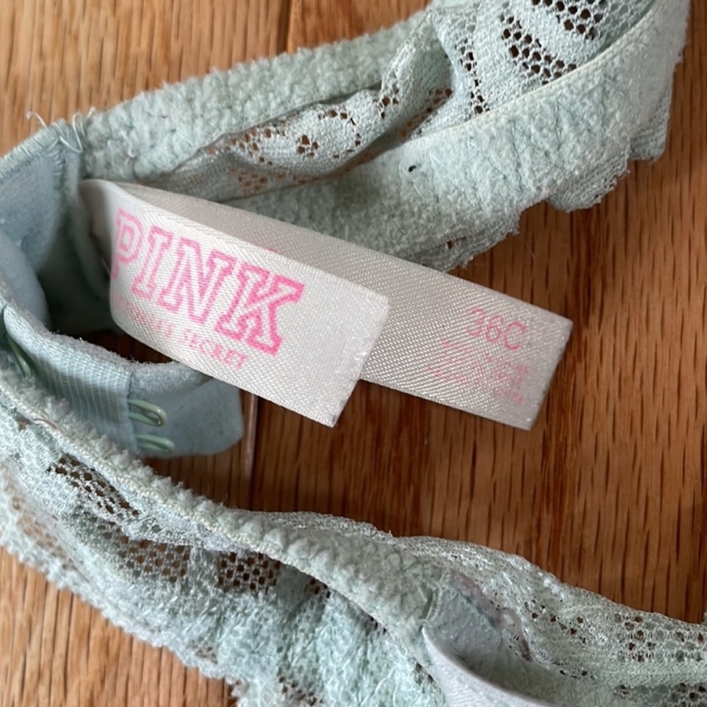 PINK Victoria's Secret Lace Bra in Light Green